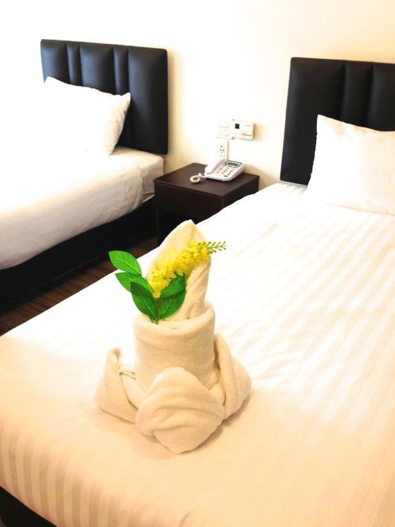 Hotel Kan Kanchanaburi City Room photo