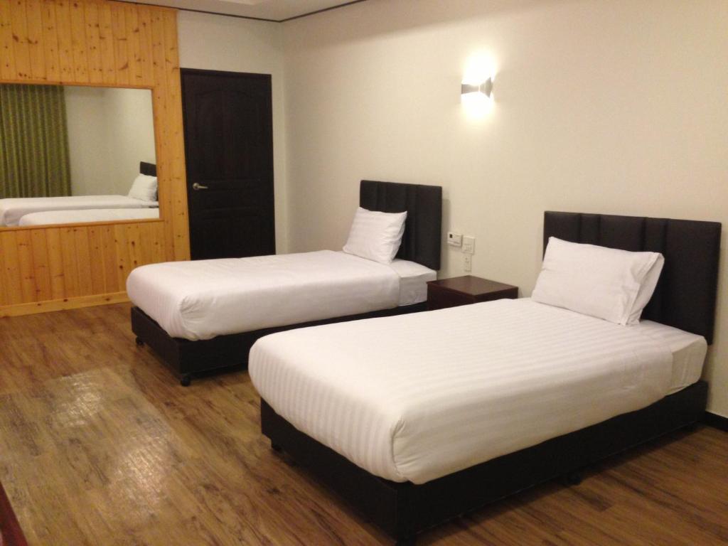 Hotel Kan Kanchanaburi City Room photo