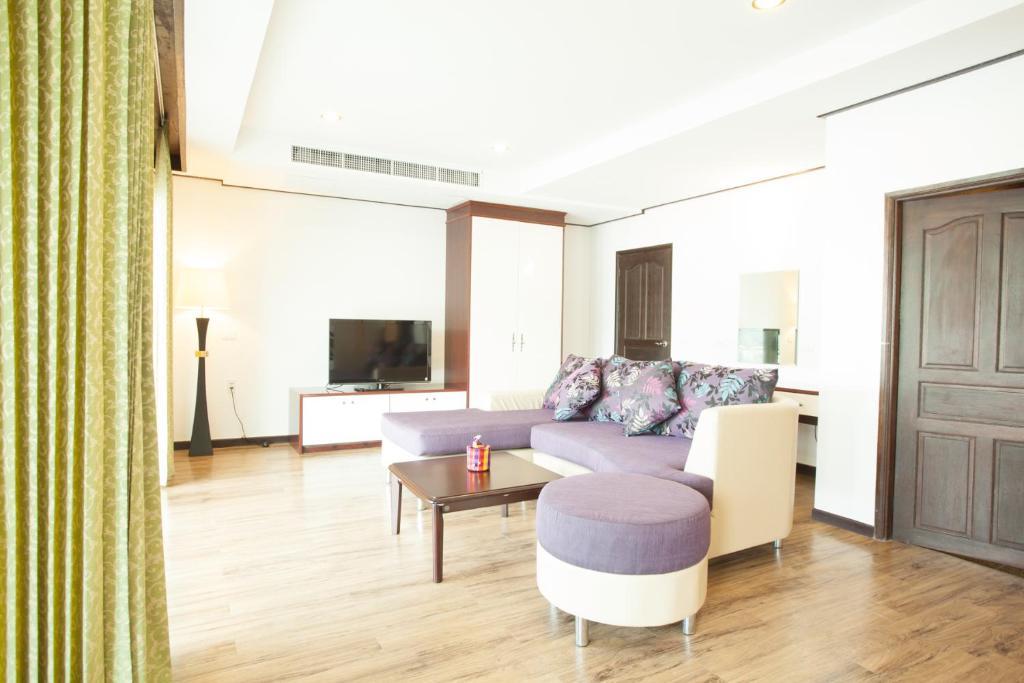 Hotel Kan Kanchanaburi City Exterior photo