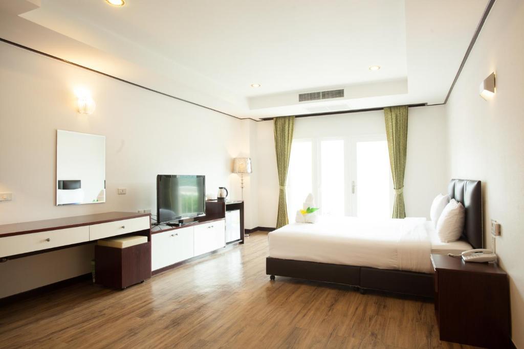Hotel Kan Kanchanaburi City Room photo